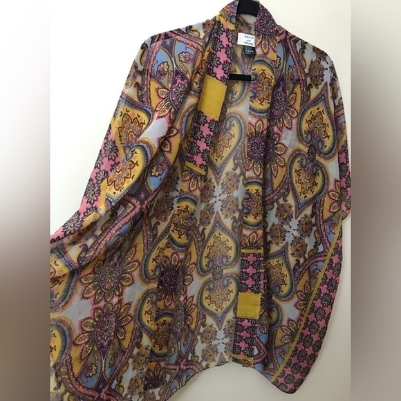 David And Young Womens Semi Sheer Paisley Print Flowy Lightweight Kimono Size OS - Picture 10 of 15